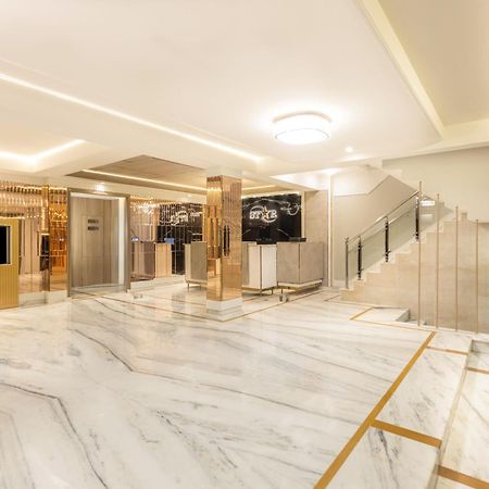 Hotel Aero Star By Star Group New Delhi Exterior photo